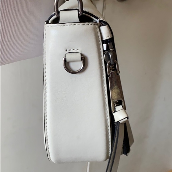 Gorgeous Marc Jacobs saddle bag - Picture 2 of 9